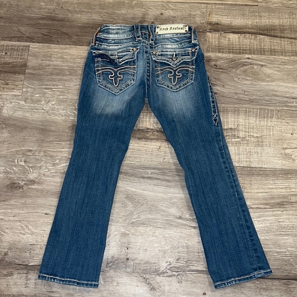 Womens rock revival capris new without tags size 24/0 waist